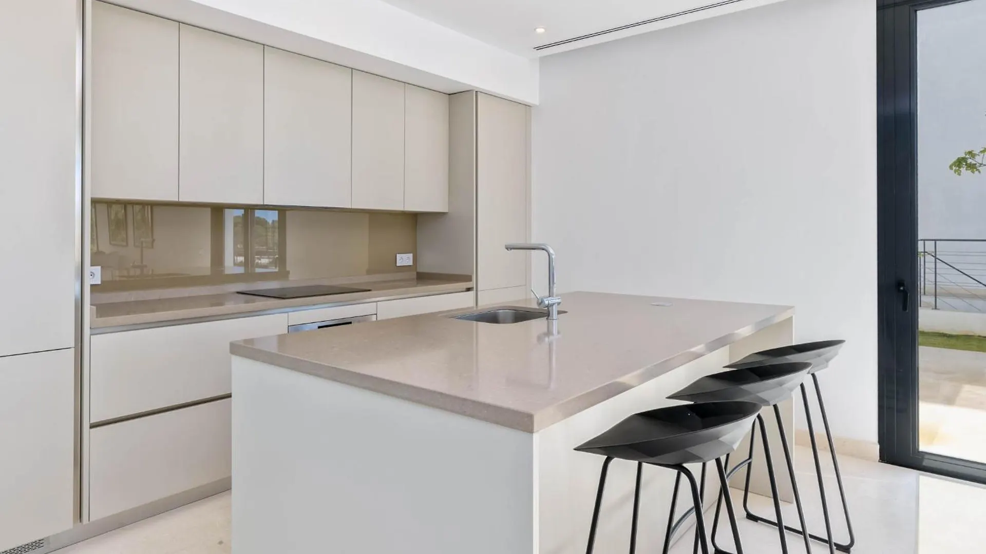 Modern Villa Cabopino Malaga Holiday home