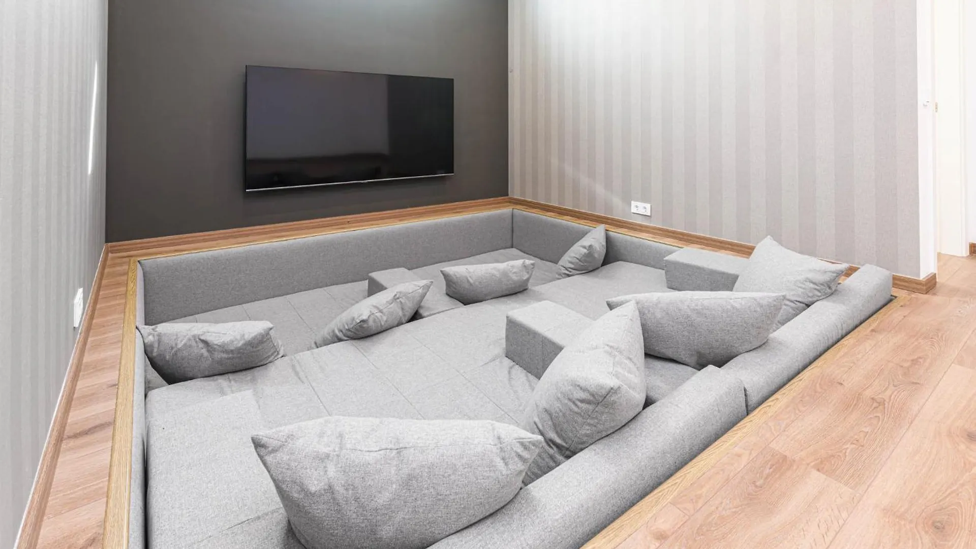Modern Villa Cabopino Малага 0*,  Испания