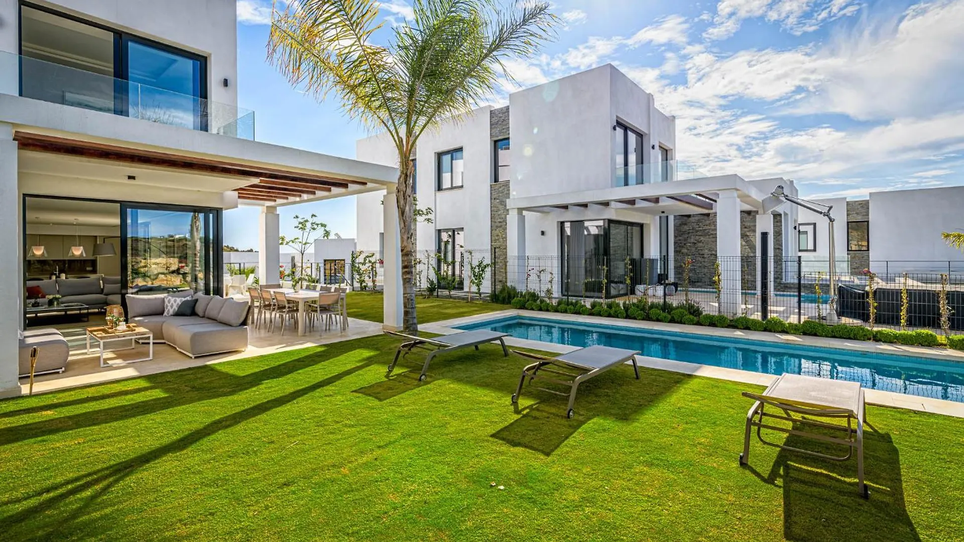 Modern Villa Cabopino Malaga Holiday home