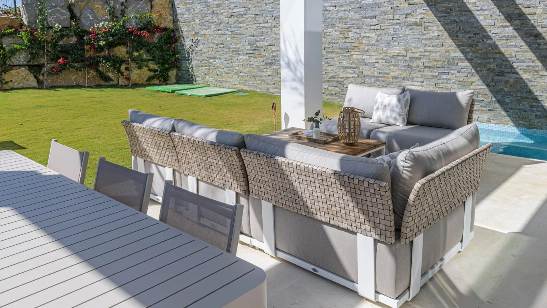 Modern Villa Cabopino Malaga
