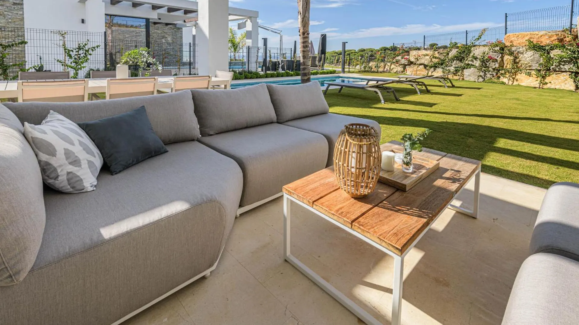 Modern Villa Cabopino Malaga
