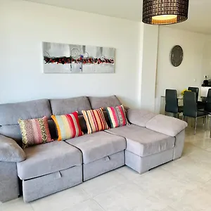 2-bedroom-apartment With A Terrace, Pool, Gym Málaga